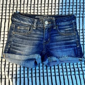 Blue American Eagle shorts size